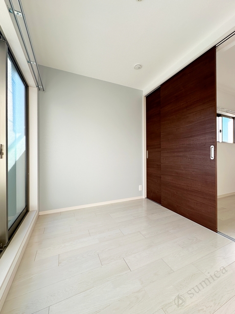 その他　アクセントクロスがオシャレを演出♪