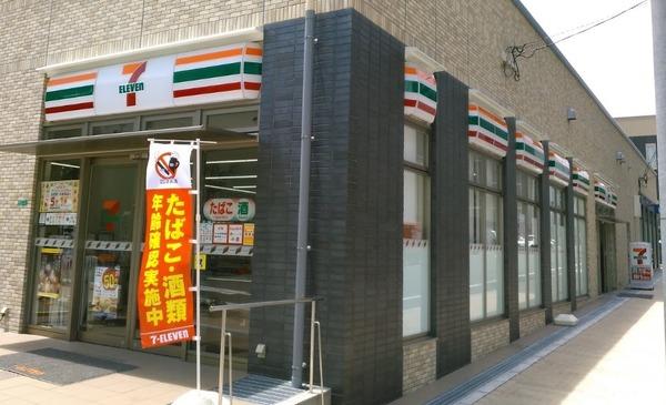 コンビニ　セブンイレブン桜ノ宮駅前店（コンビニ）まで867m