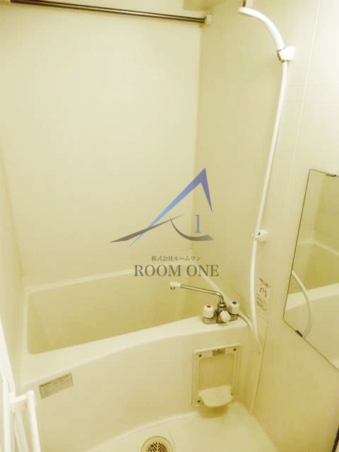 バス・シャワールーム　お風呂です。