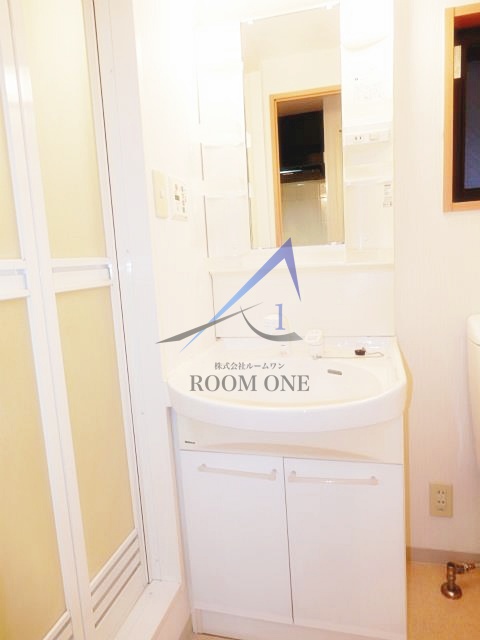 洗面設備　洗面台です。