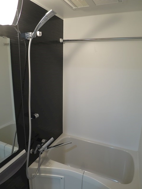 バス・シャワールーム　バスルーム