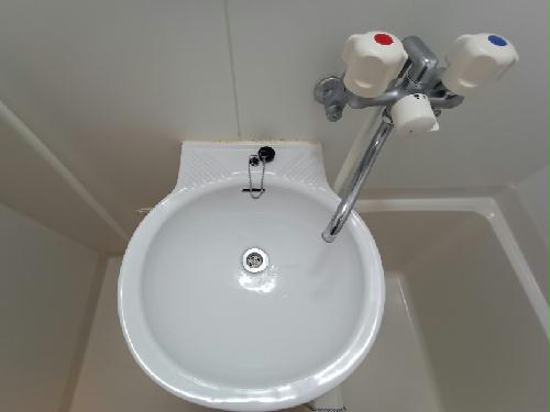 洗面設備　洗面スペースです。