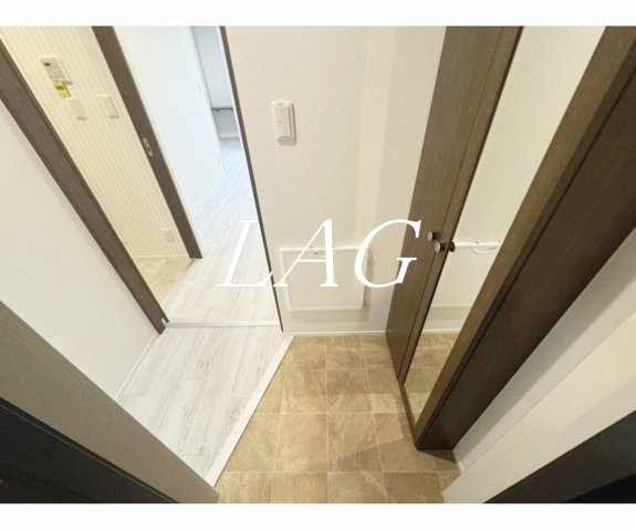 玄関　玄関です。