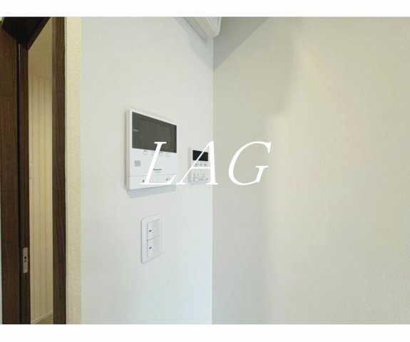 セキュリティ　モニター付きインターホンです。