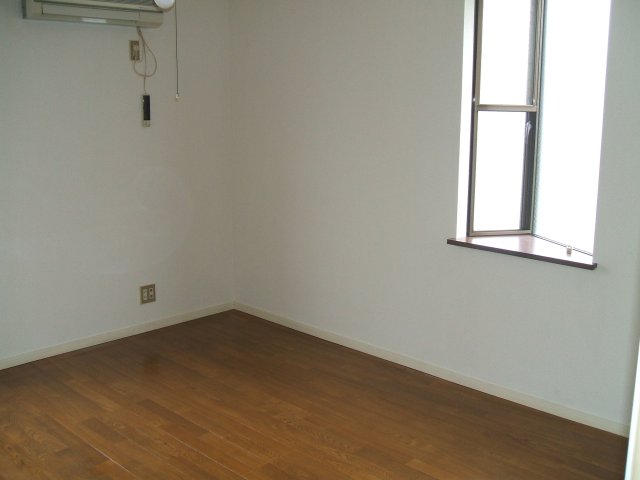 居室・リビング　別部屋参考写真