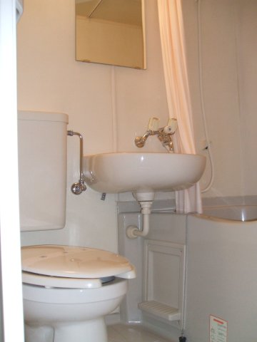 洗面設備　別部屋参考写真