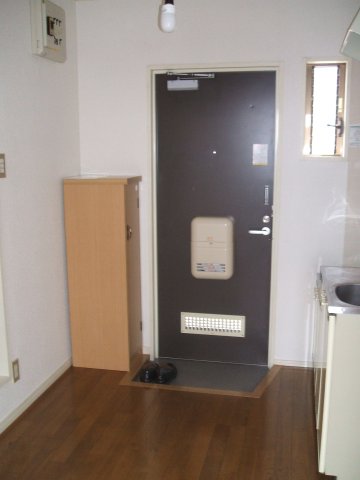 玄関　別部屋参考写真