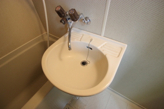 洗面設備　※別部屋の写真です