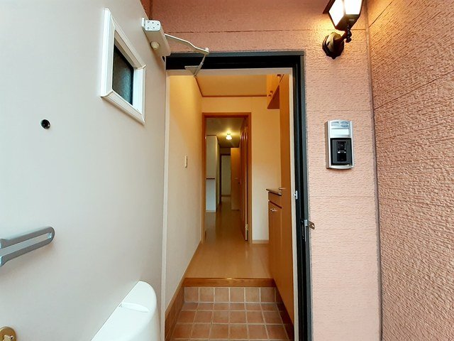 玄関　明るい玄関です