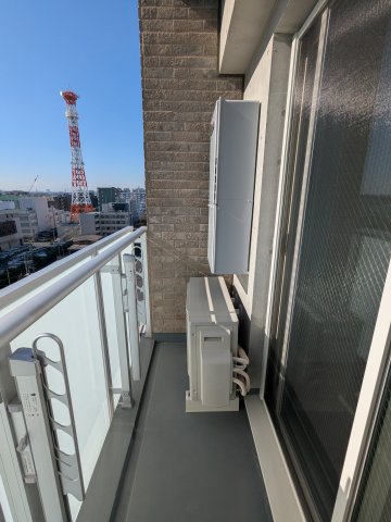 バルコニー　開放的で明るい空間を演出してくれるバルコニーです