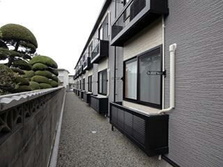 バルコニー　備品や設備仕様は号室等により異なります現地をご確認下さい。