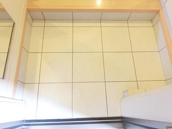 玄関　シューズボックスあり！