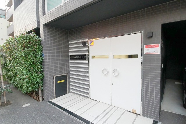 エントランス　エントランス