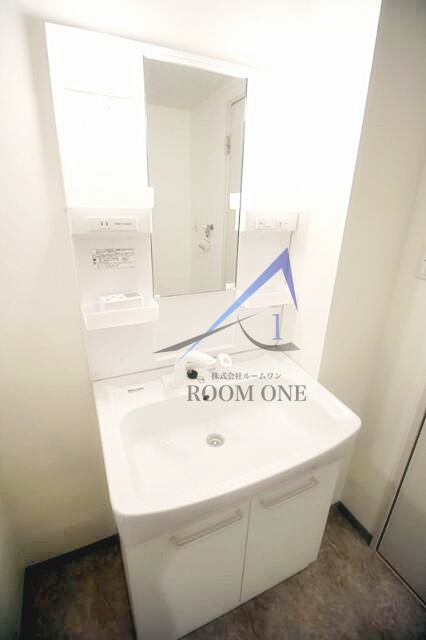 洗面設備　洗面台です。