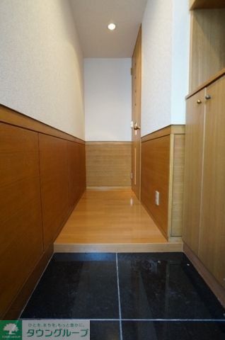 玄関　★お問い合わせはタウンハウジングまで★