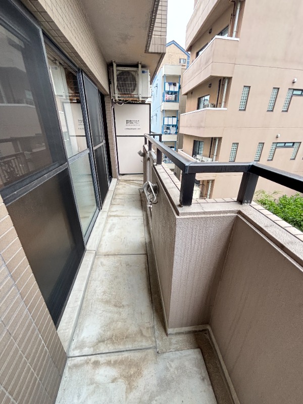 バルコニー　３０２号室　写真
