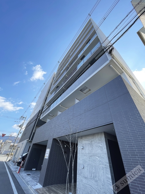 建物外観　鉄筋コンクリート造・ガッチリとした建物です♪