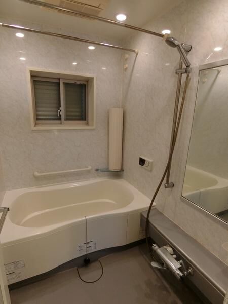 バス・シャワールーム　浴室（2020年4月撮影）