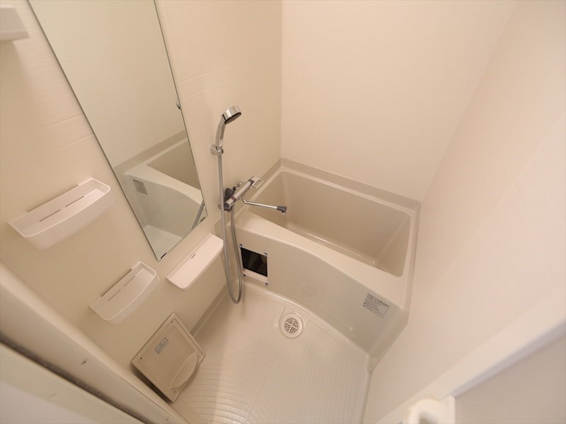 バス・シャワールーム　浴室暖房乾燥機付バスルーム