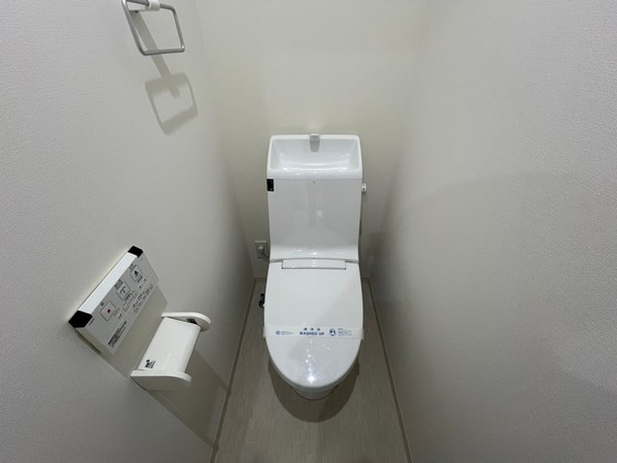 トイレ　※別部屋の写真です