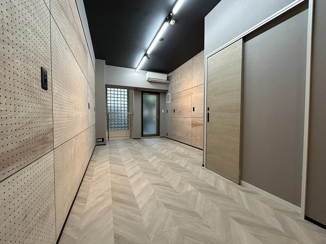 その他部屋・スペース　明るい色調の室内です