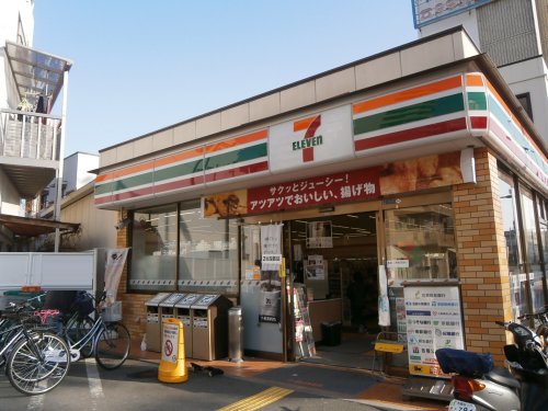 コンビニ　セブン-イレブン 大阪清水駅前店（コンビニ）まで1018m