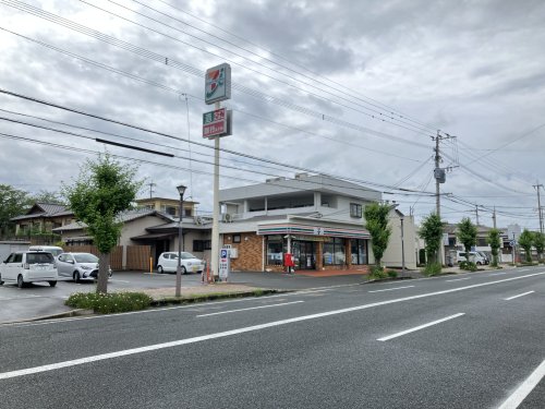 コンビニ　セブンイレブン宗像日の里店（コンビニ）まで53m