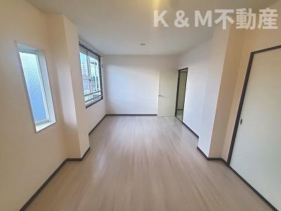 居室・リビング　?