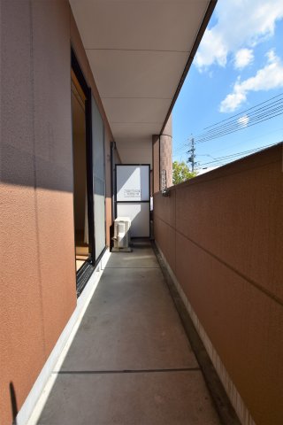 バルコニー　同物件、別号室の参考写真です。