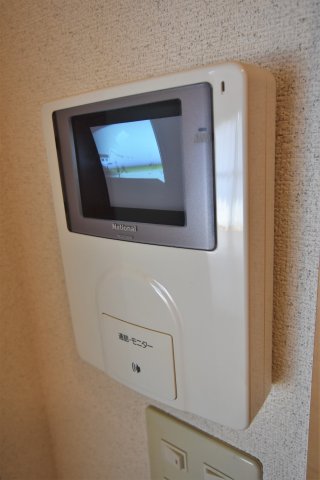 セキュリティ　同物件、別号室の参考写真です。