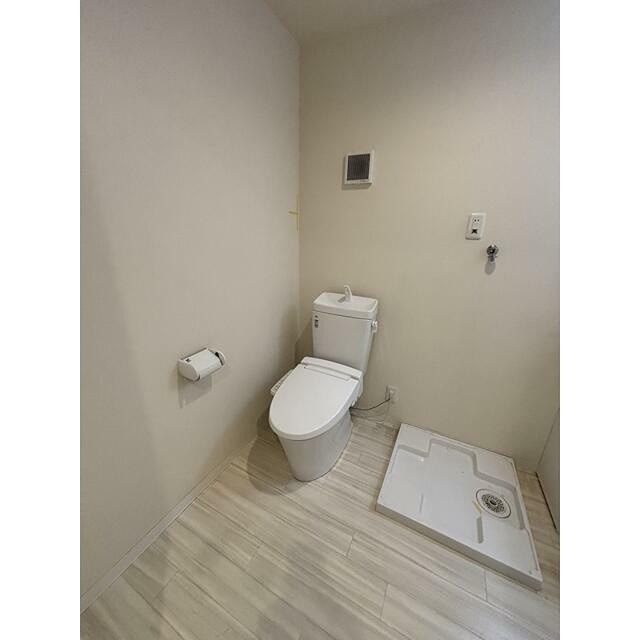 トイレ　※同仕様写真含む