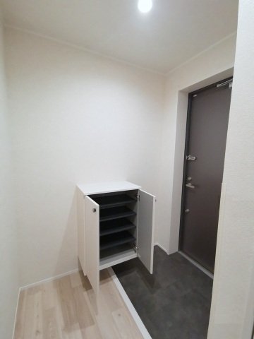玄関　シューズボックス付き
