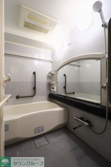 バス・シャワールーム