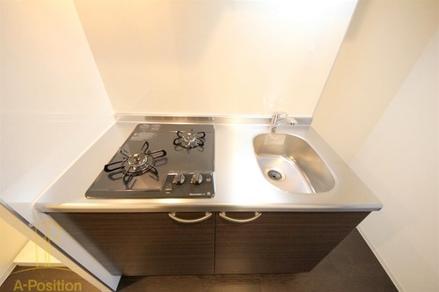 キッチン　レオンヴァリエ福島野田