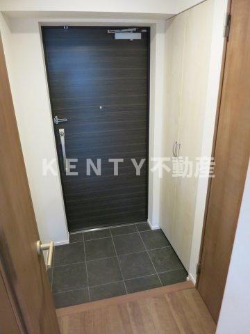 玄関　シンプルで使いやすい玄関です