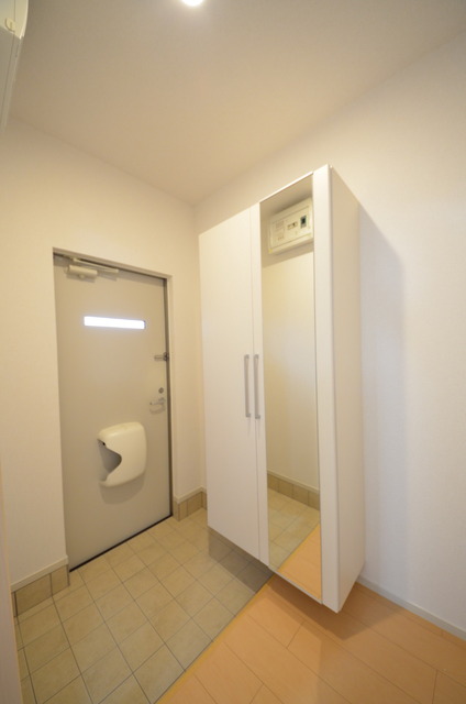 玄関　★玄関周りも窮屈になりません★