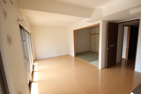 居室・リビング　※参考、別号室