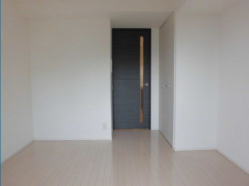 居室・リビング　日当たり良好の綺麗なお部屋♪