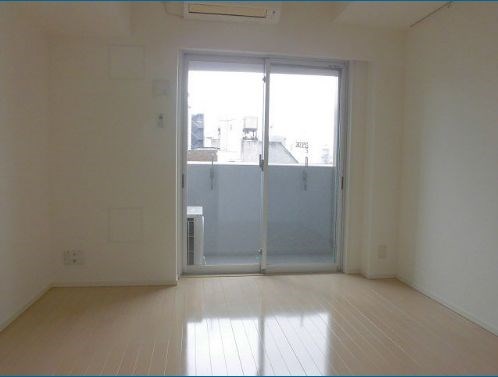 その他部屋・スペース　エアコン・クローゼット完備の6.3畳の洋室♪