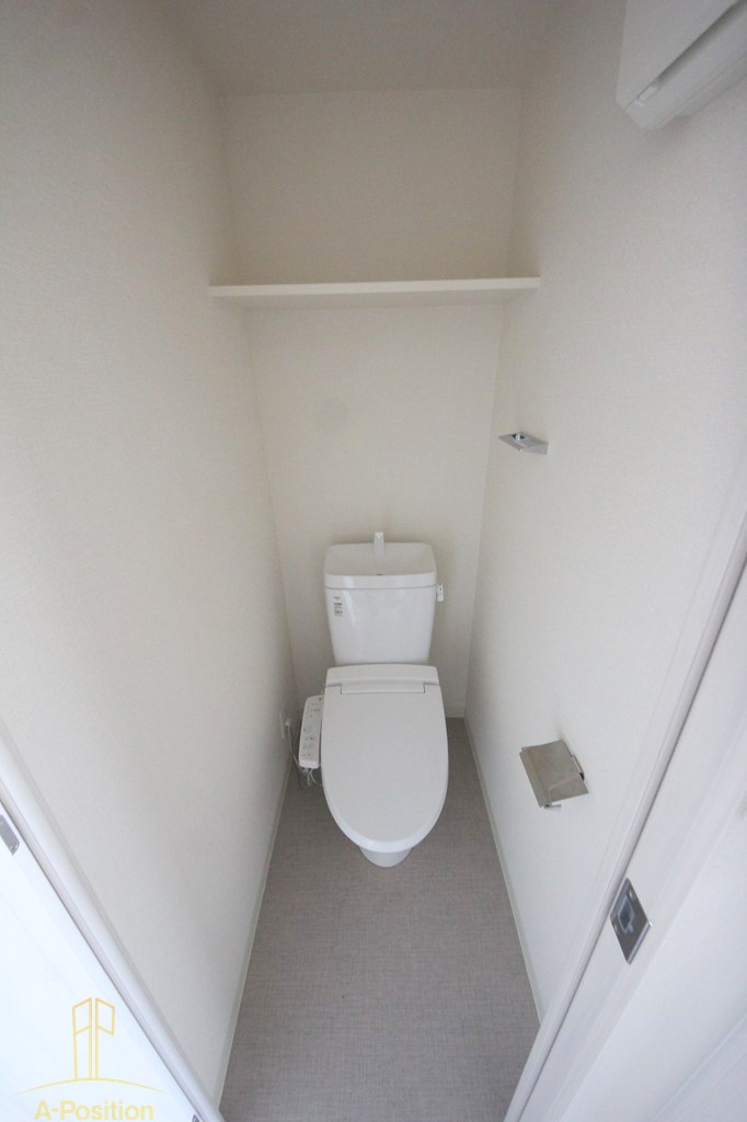 トイレ　レシオス大阪城北詰