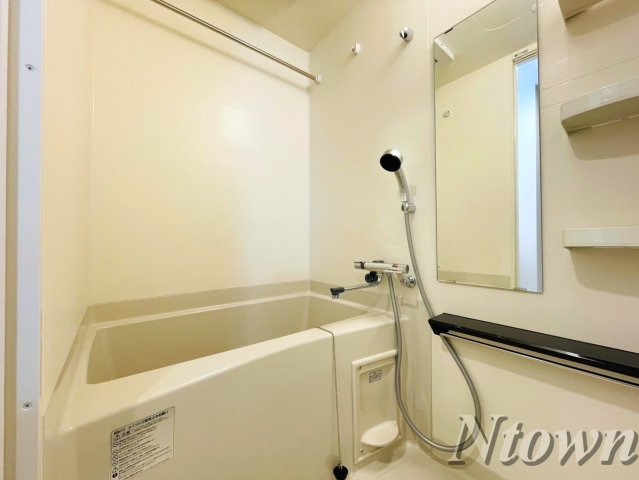 バス・シャワールーム　使いやすいお風呂です