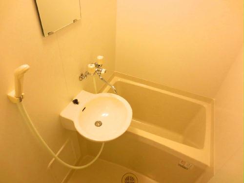 バス・シャワールーム　浴室乾燥機付き