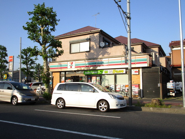 コンビニ　セブンイレブン平安町店（コンビニ）まで647m