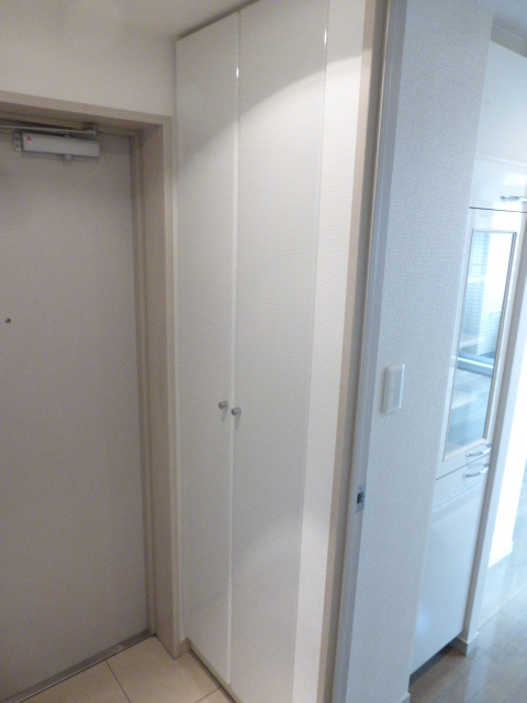 玄関　※別室参考写真