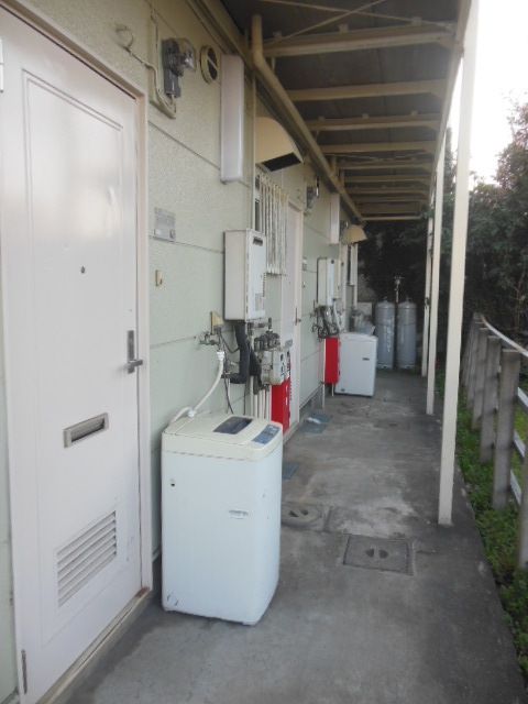 エントランス　★お部屋探しはタウンハウジング高幡不動店まで★