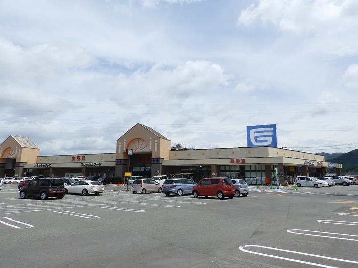 ショッピングセンター　フジグラン山口（ショッピングセンター）まで2386m