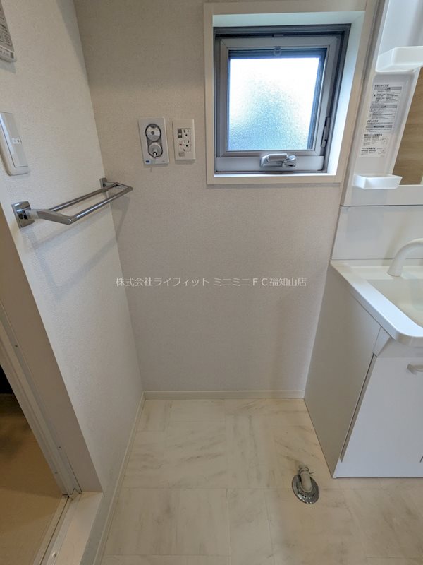 その他　洗濯機置場