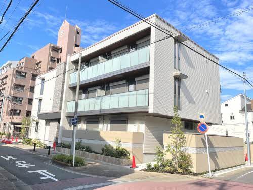 建物外観　２駅３路線が利用できる住環境です