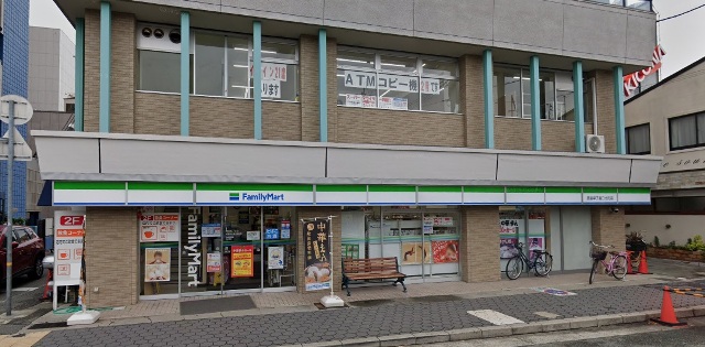 コンビニ　ファミリーマート（コンビニ）まで277m