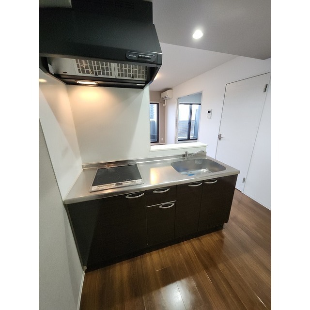 キッチン　※参考。同階別部屋。